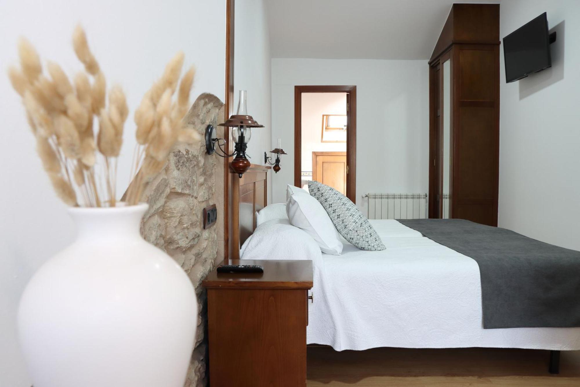 סנטיאגו דה קומפוסטלה Hotel Pazos Alba מראה חיצוני תמונה